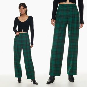 NWT Aritzia Wilfred The Effortless Pant Avery AVNT Green Black Plaid Size 8
